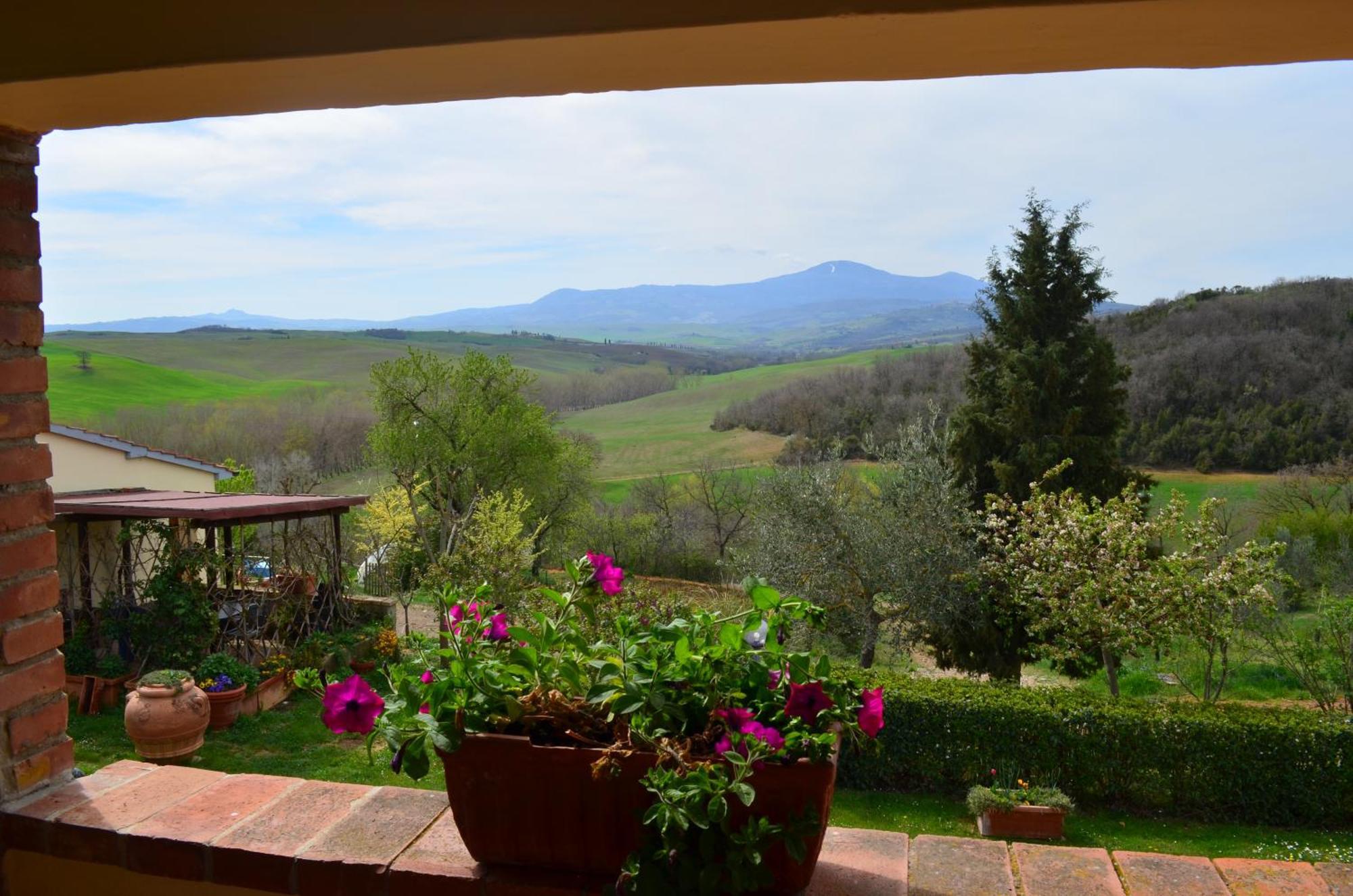 Agriturismo Poderino San Quirico dʼOrcia Exterior foto